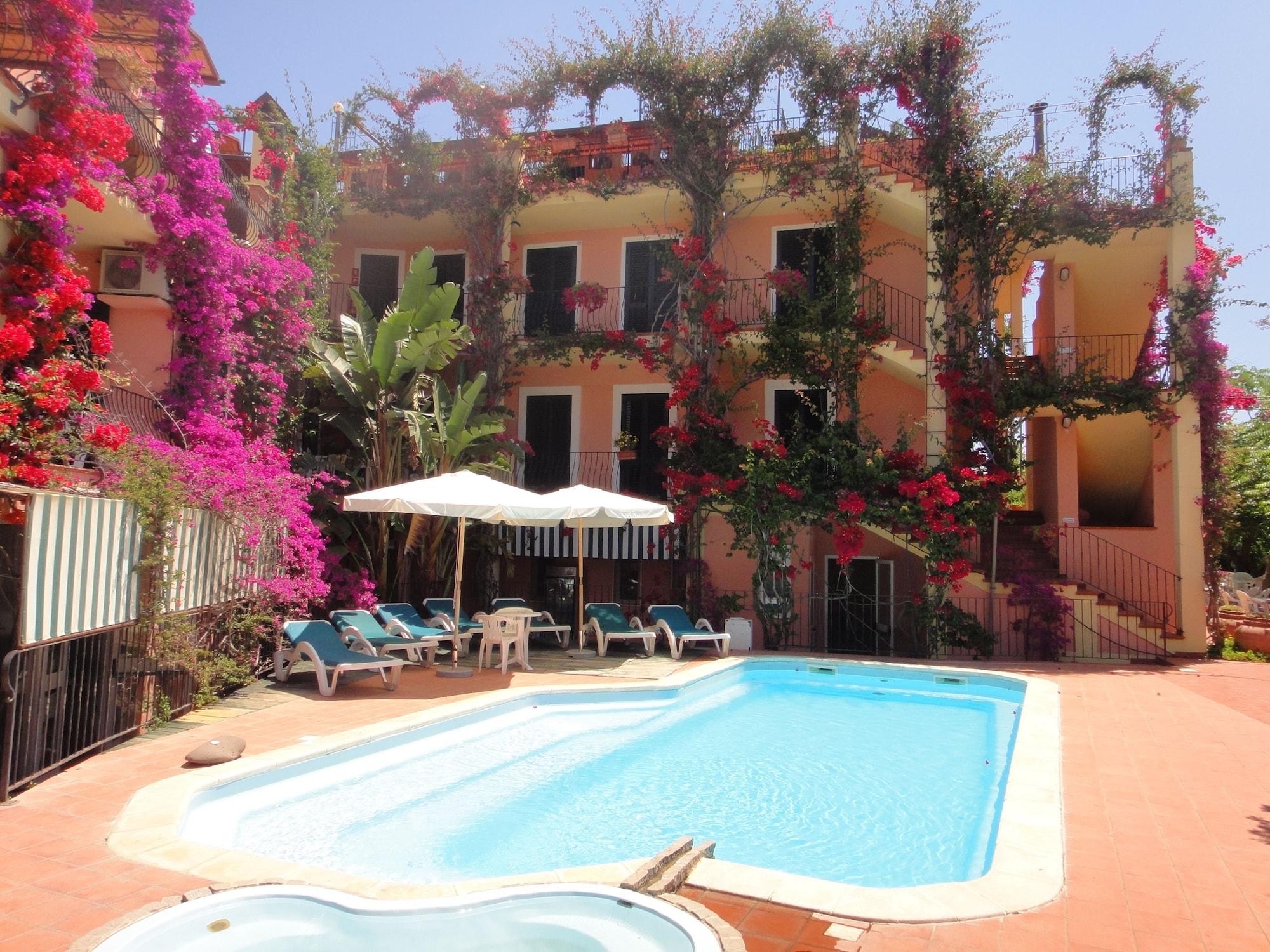 Domus De Janas Sul Mare Hotel Бари Сардо Екстериор снимка