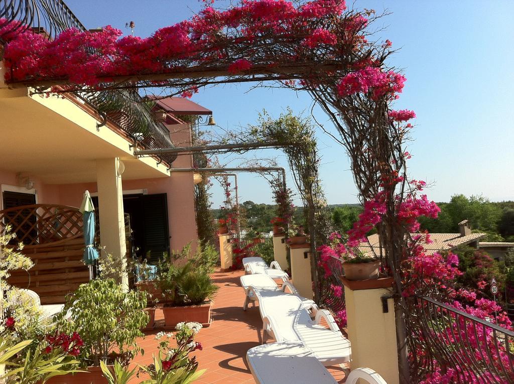 Domus De Janas Sul Mare Hotel Бари Сардо Екстериор снимка