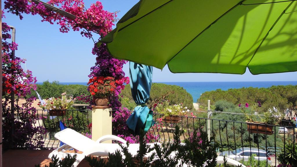 Domus De Janas Sul Mare Hotel Бари Сардо Екстериор снимка