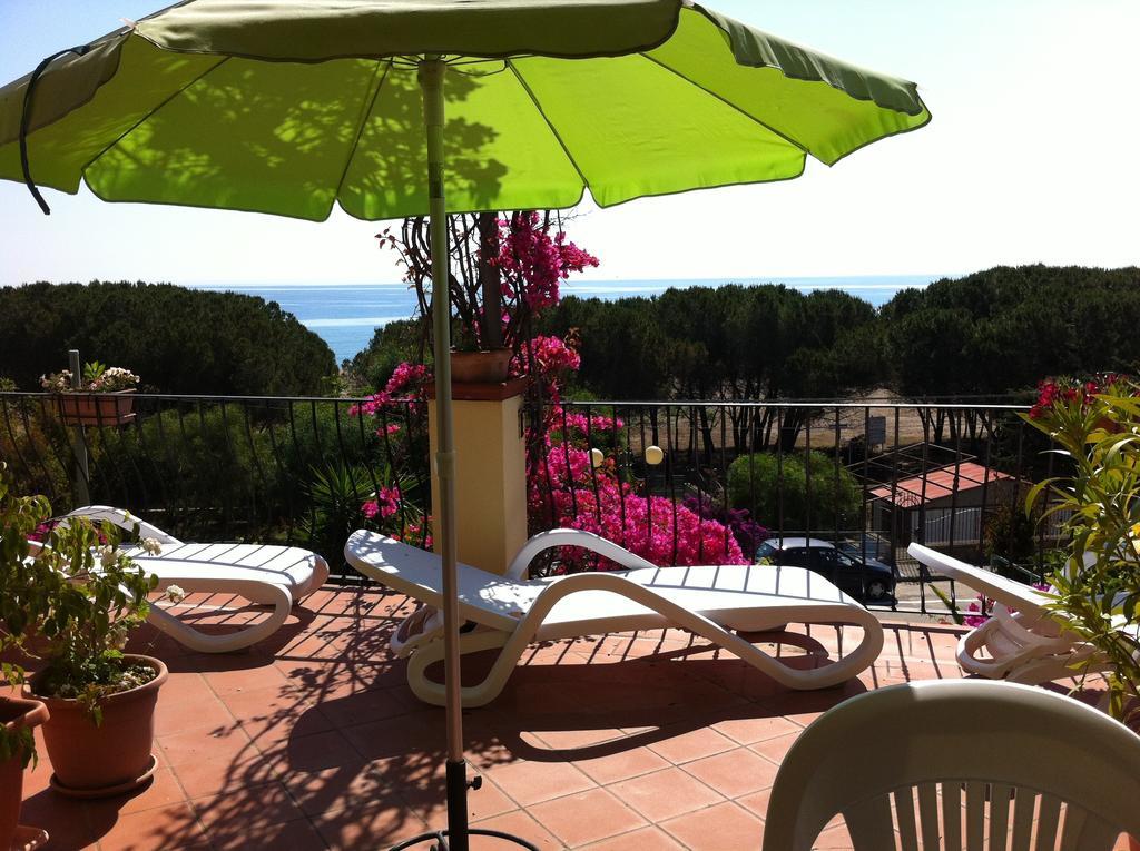 Domus De Janas Sul Mare Hotel Бари Сардо Екстериор снимка
