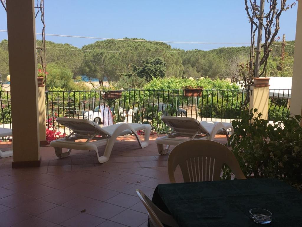 Domus De Janas Sul Mare Hotel Бари Сардо Екстериор снимка